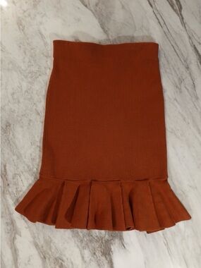 NWT Express Rust Skirt Set with Ruffle Hem
